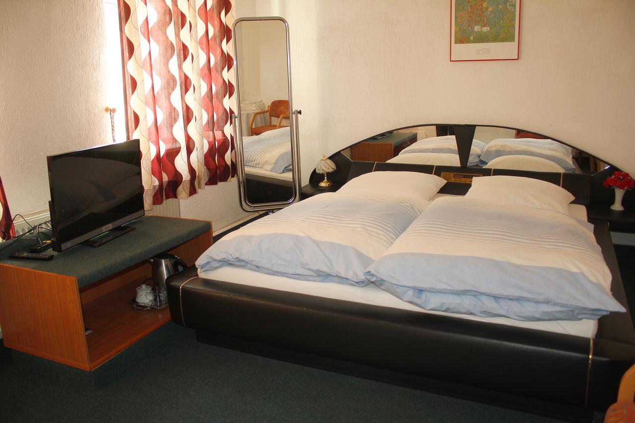 Hotel Restaurant Rhodos Elsterwerda Zewnętrze zdjęcie